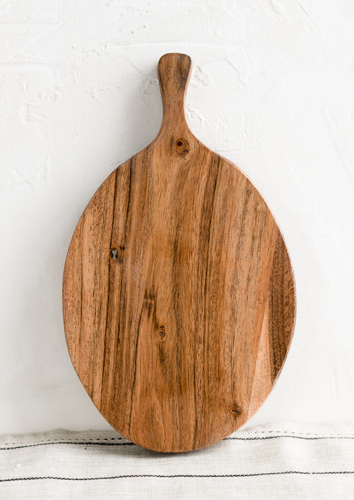Large Round Cutting Board With Handle