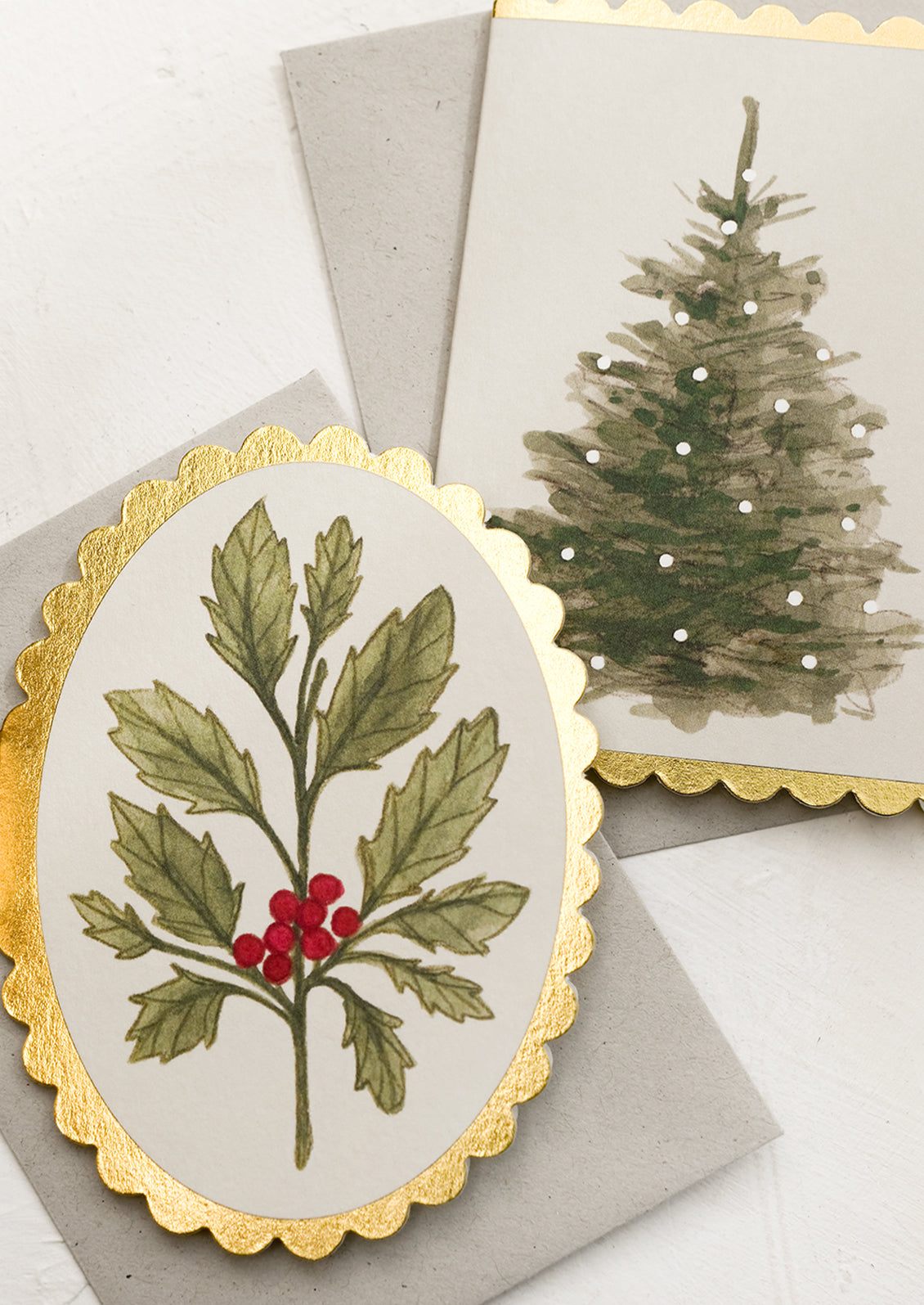 Scalloped mini holiday cards.