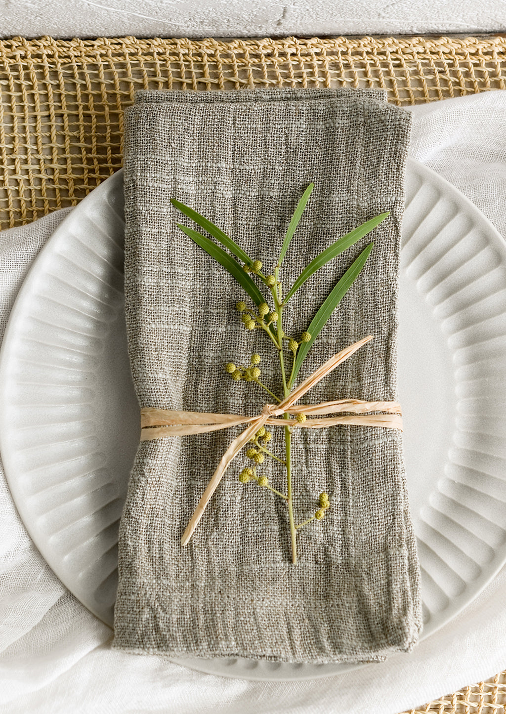 Linen Placemats and Cloth Napkins, Set of Placemats and linen napkins -  Linenbee
