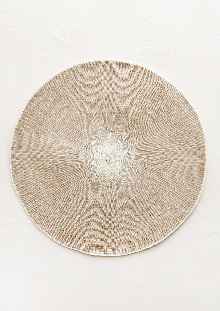 Calypso Round Woven Straw Placemat | LEIF