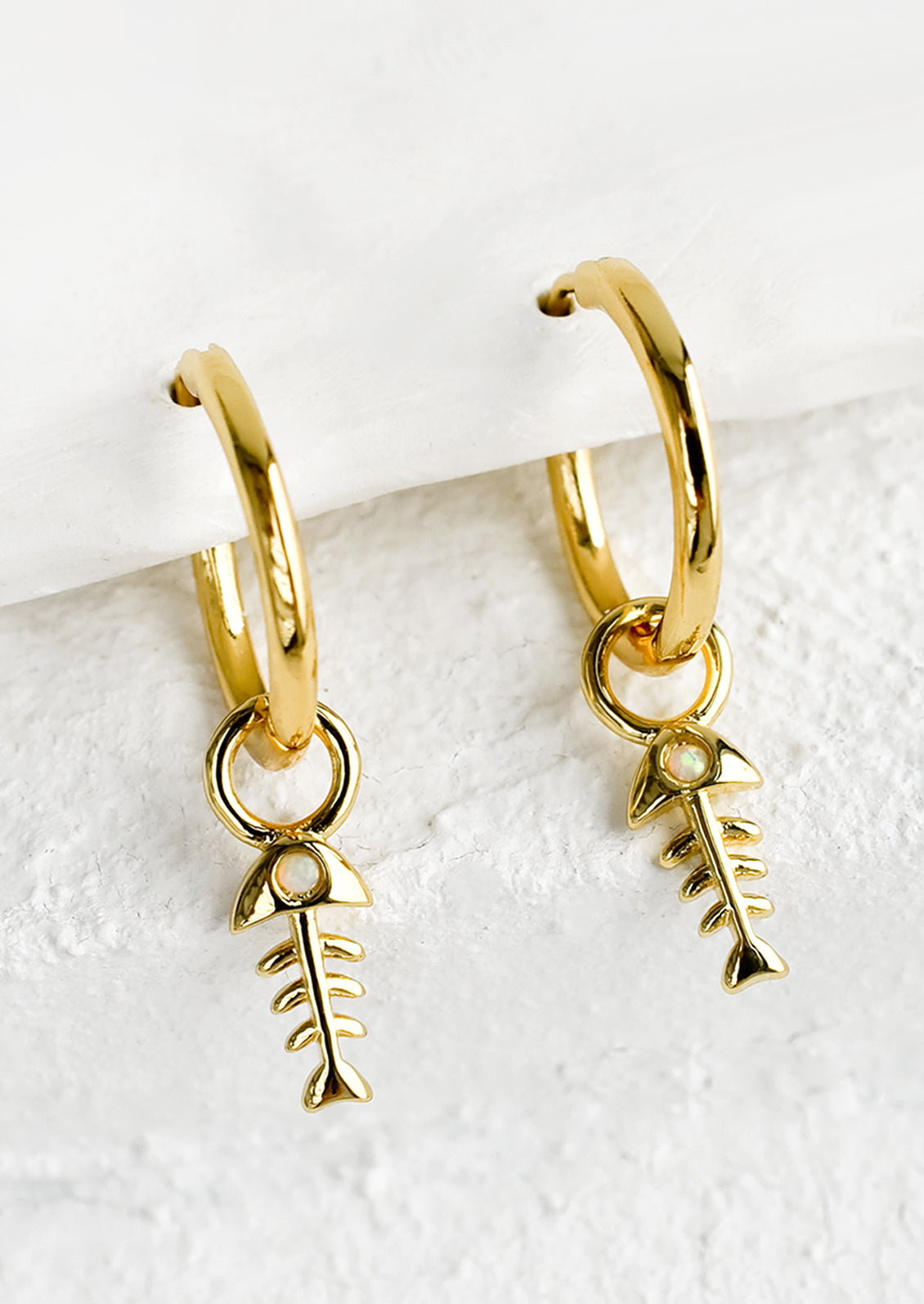 Gold hot sale fishbone earrings