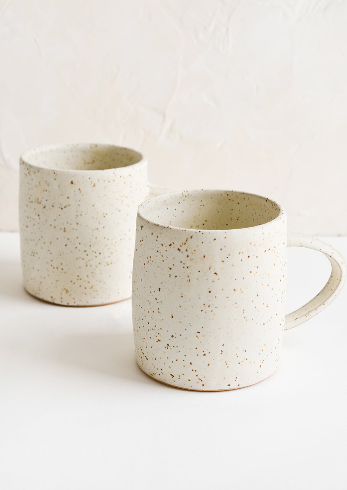 10 oz. Stoneware Mug, Cream Color Speckled - Cloz to Home